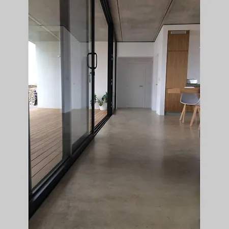 Minimalist House With Volcano View & Heated Pool Hébergement de vacances